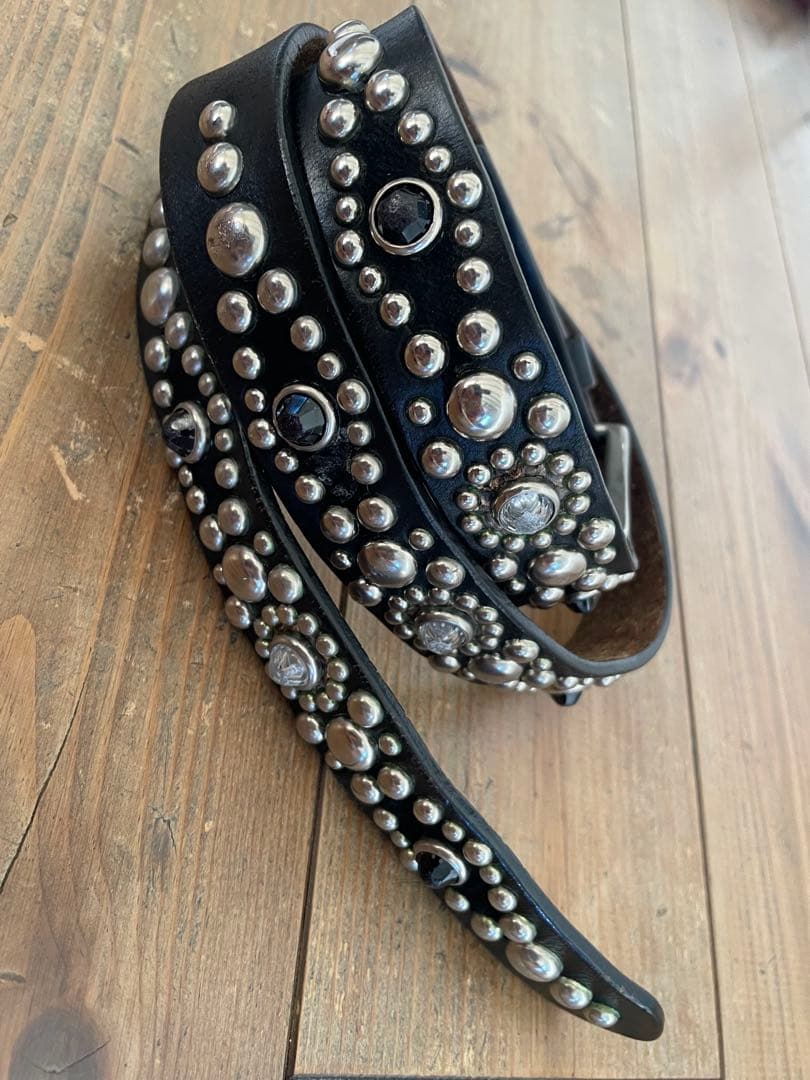 W34クライミー メタルジャケット レザー スタッズ ナロー ベルト CRIMIE（クライミー） ベルト STAR STUDDED BELT / スター スタッズ