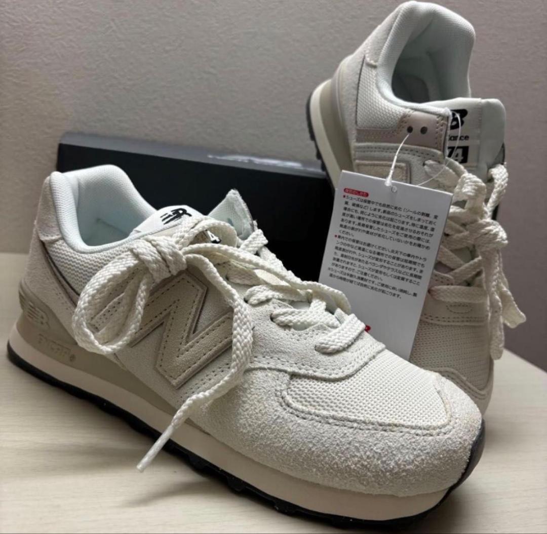【新品】ニューバランス　U574OF2 D 26.0cm オフホワイト