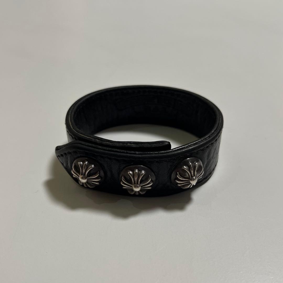 CHROME HEARTS 3BTN 2SNP レザーブレスレット ブラック CHROME HEARTS(クロムハーツ) 3BTN 2SNP クロスボール 3ボタン2