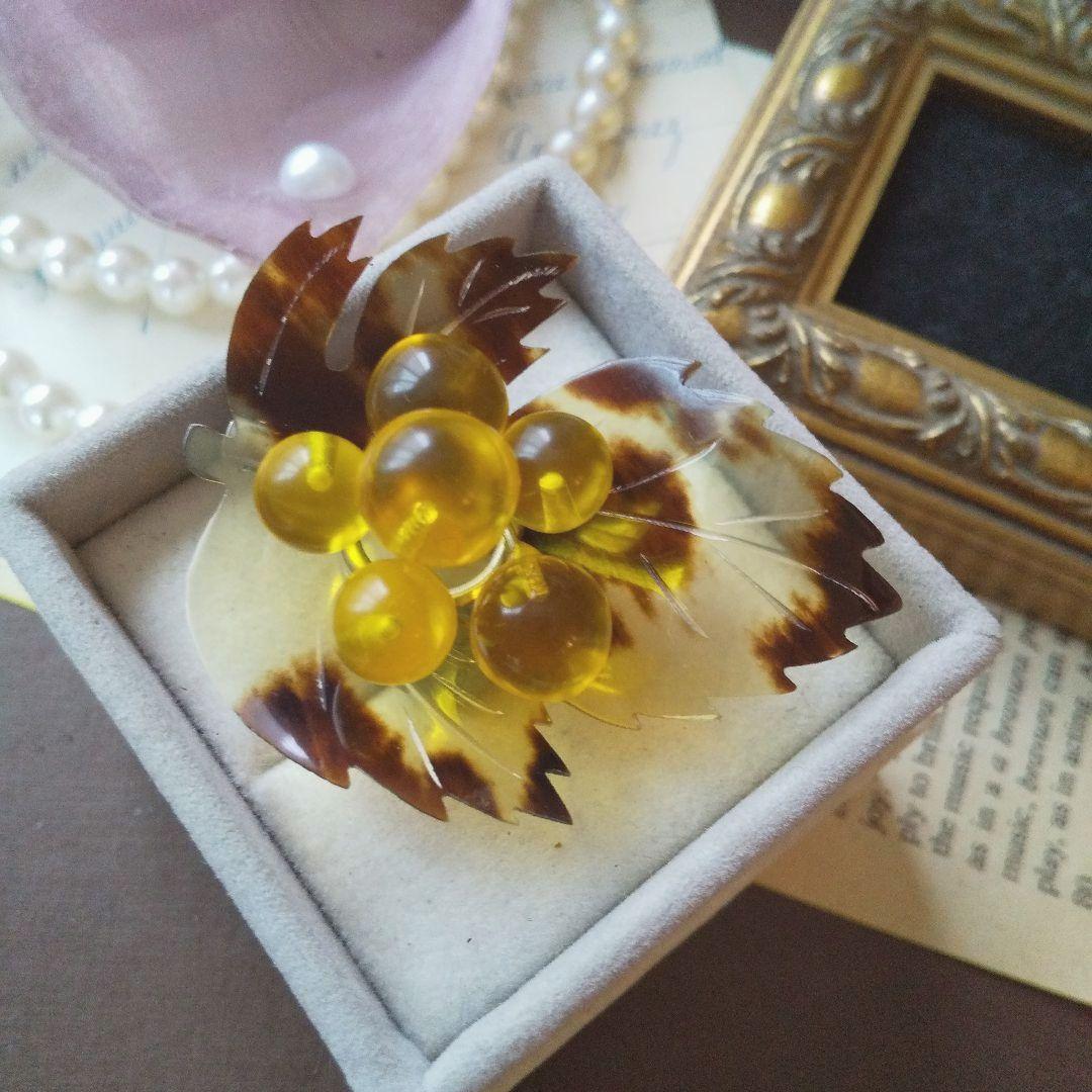 本鼈甲 バラフ べっ甲 リーフブローチ 和装小物 木の実 花 ボタニカル
