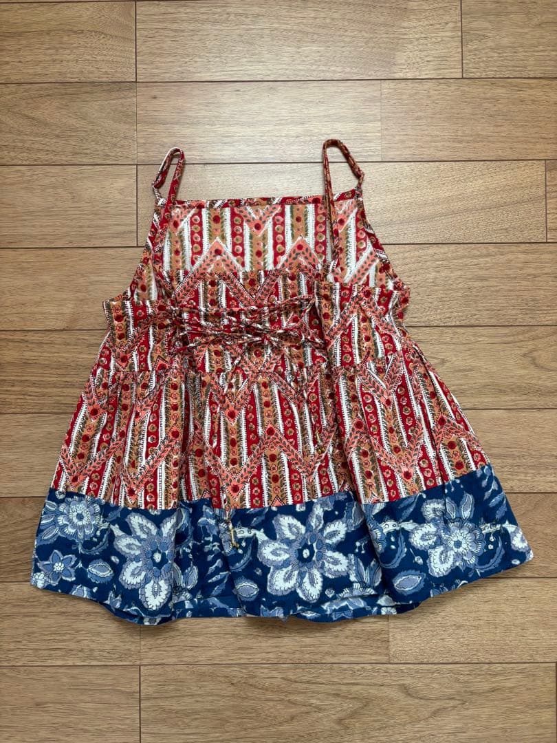 nioki ニウーキ　キャミソール