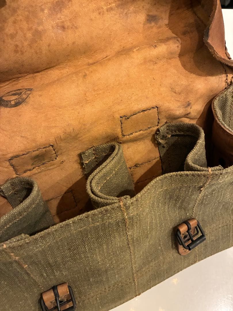 マルジェラ11サンプリング1953年製フランス軍ミュゼット未使用vintage