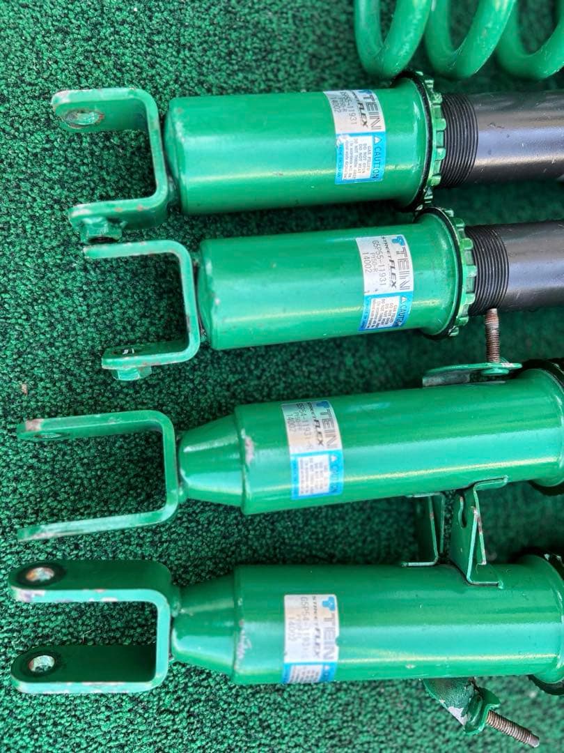 TEIN STREET FLEX サスペンションキット 50フーガz 33等