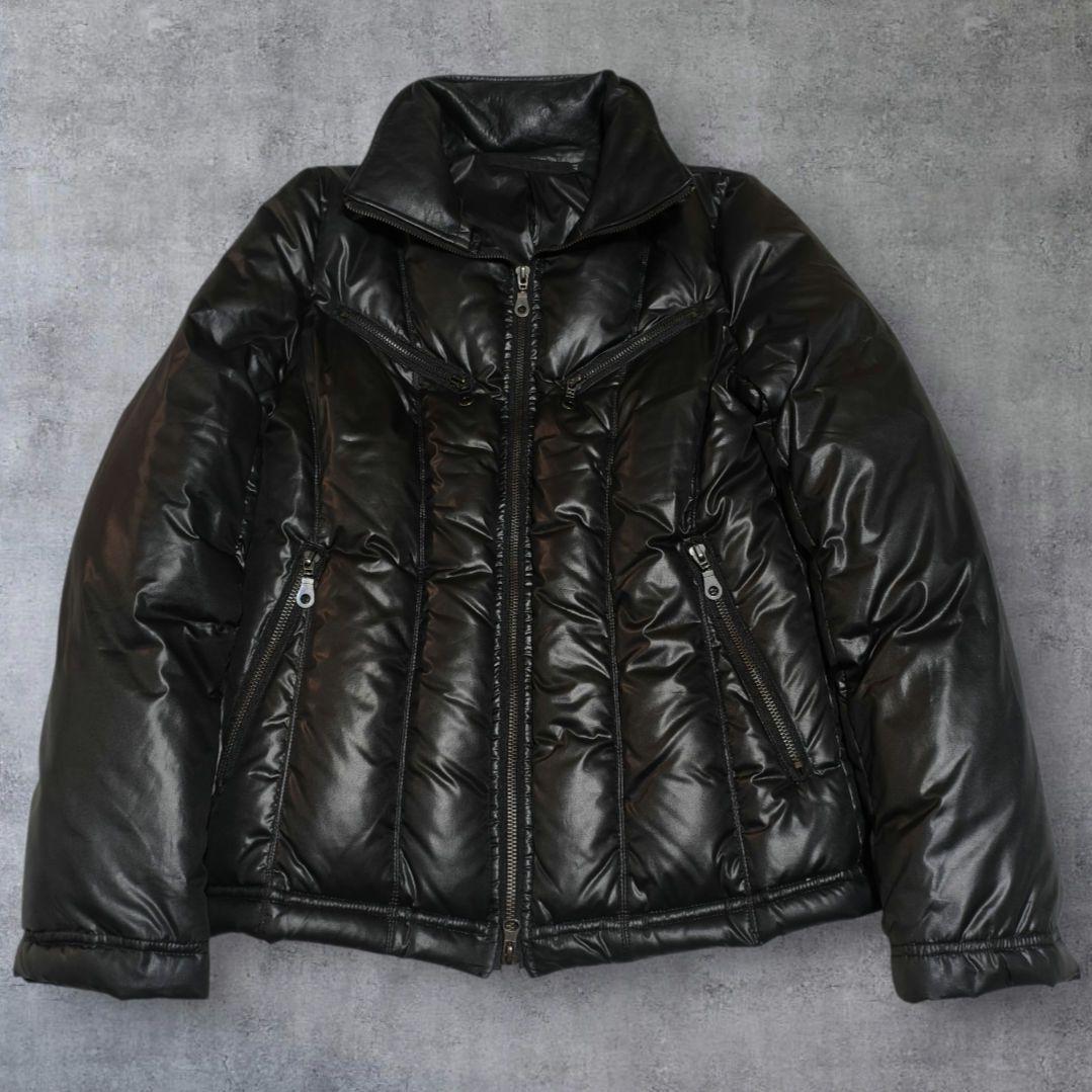 00s FUGA ダウンジャケット 光沢 y2k お兄系 平成ギャル グランジ 00s Y2K ファー ダウンジャケット 光沢 グランジ お兄系 - メルカリ