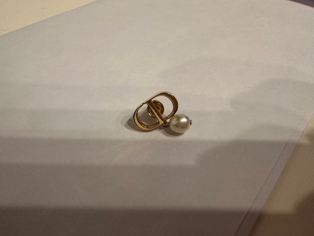 DIOR 片耳ピアス Dior】DIOR TRIBALES ピアス (Dior/ピアス) E1654TRIRS_D301【BUYMA】