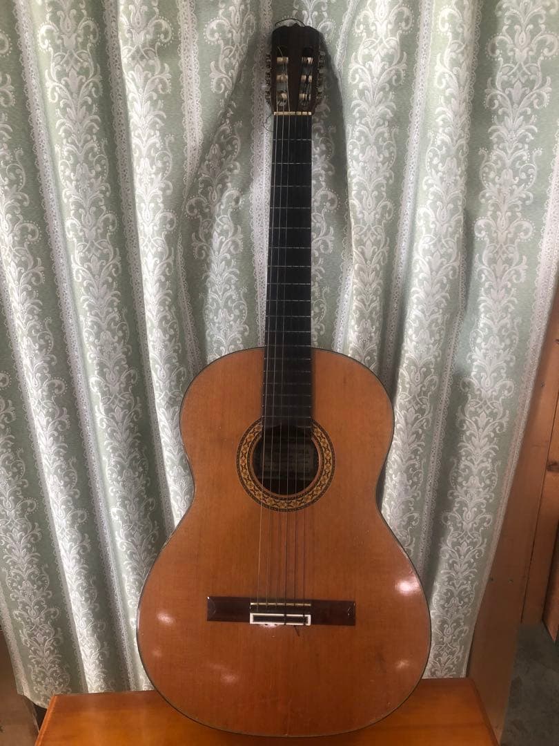 値下　 クラシックギターで有名なMATSUOKA RYOJIのガットギターM30 Yahoo!オークション -「matsuoka m30」(クラシックギター) (ギター)の