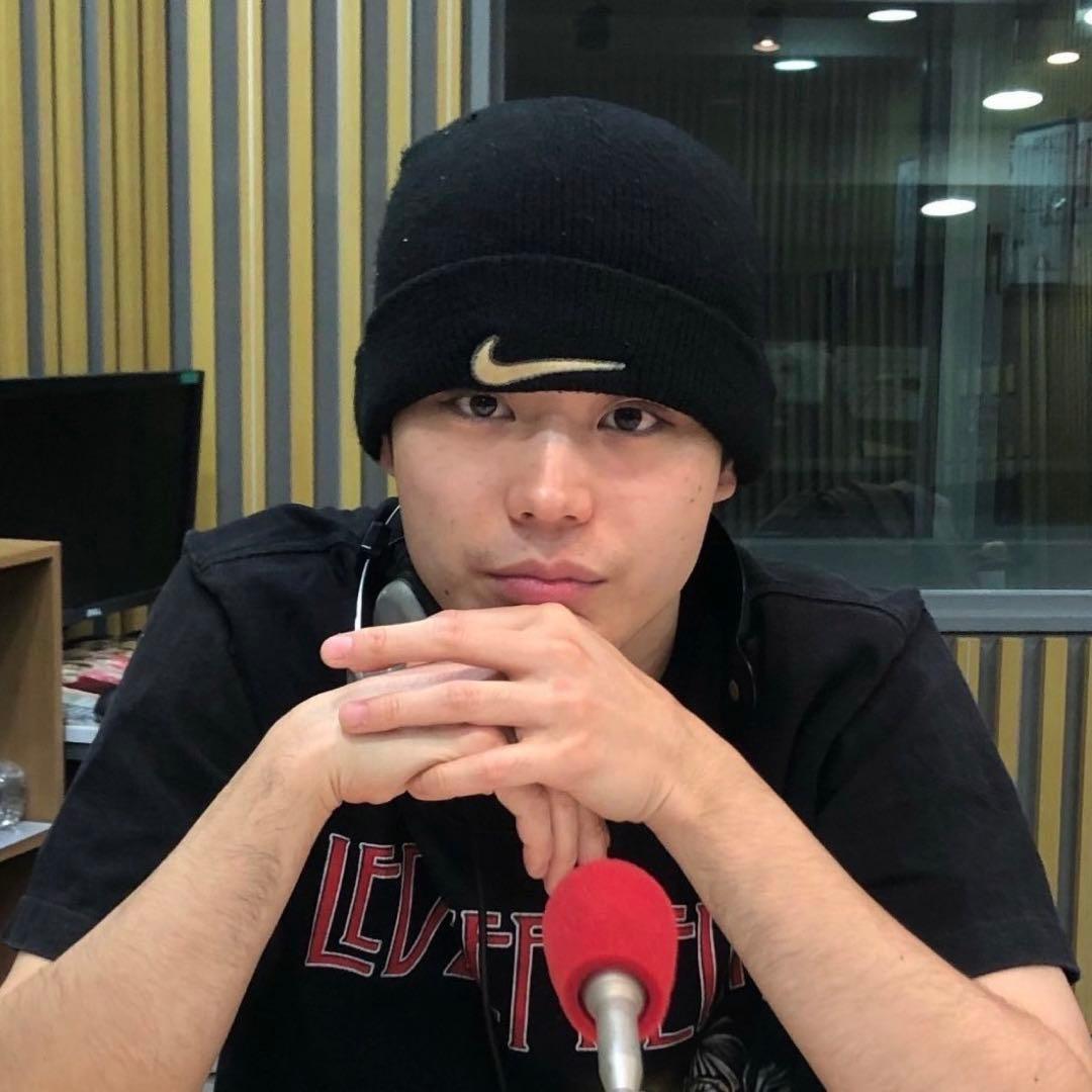 菅田将暉着用stussy × nikeコラボ ビーニー ニット帽 - メルカリ