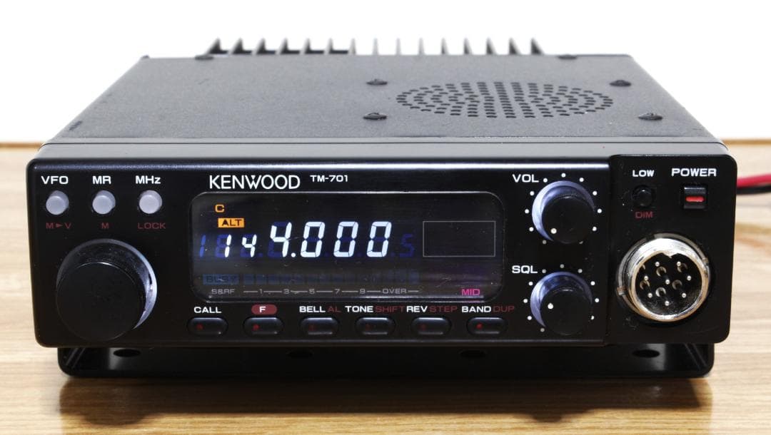 ◇KENWOOD 144/430MHz FMトランシーバーTM-701S【01】