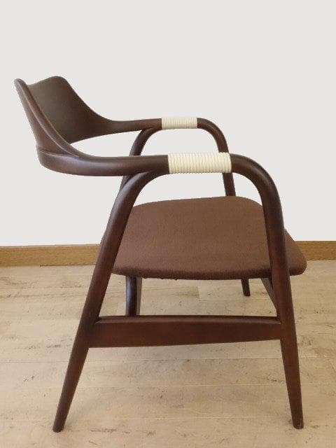 飛騨産業 キツツキ アイガーアームチェアーB USED 再塗装済 - メルカリ