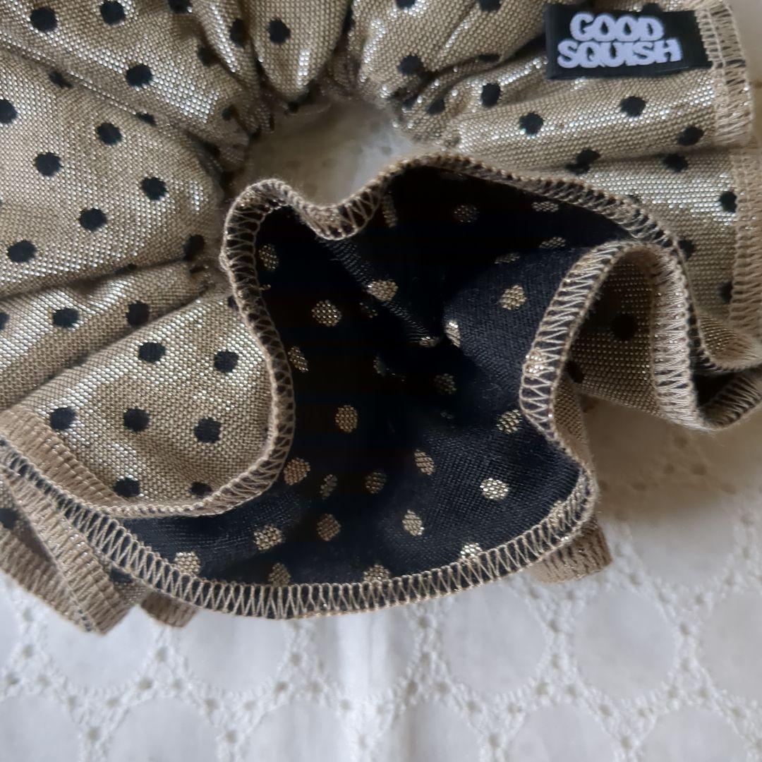 GOOD SQUISH グッドスクイッシュ ドット柄ヘアシュシュ - メルカリ