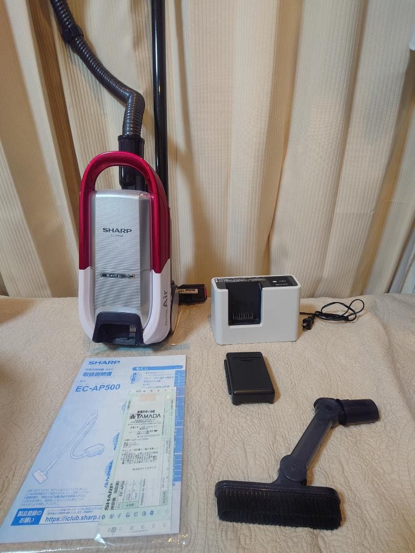 希少SHARPコードレス紙パック式掃除機RACTIVE Air EC-AP500 楽天市場】【紙パック付】シャープ RACTIVE Air 掃除機 EC-KR3