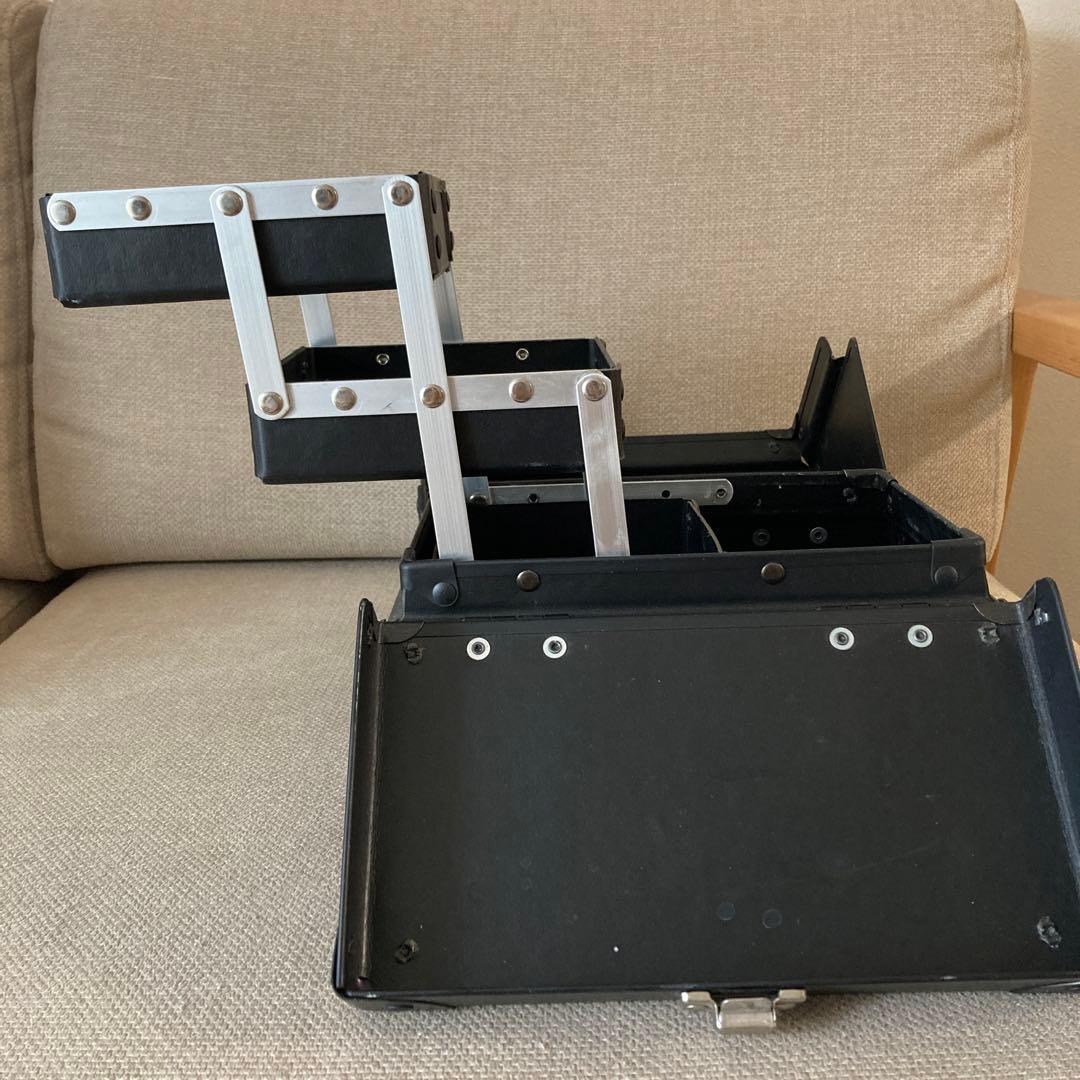 Shu uemura メイクボックス【箱付き】 - メルカリ