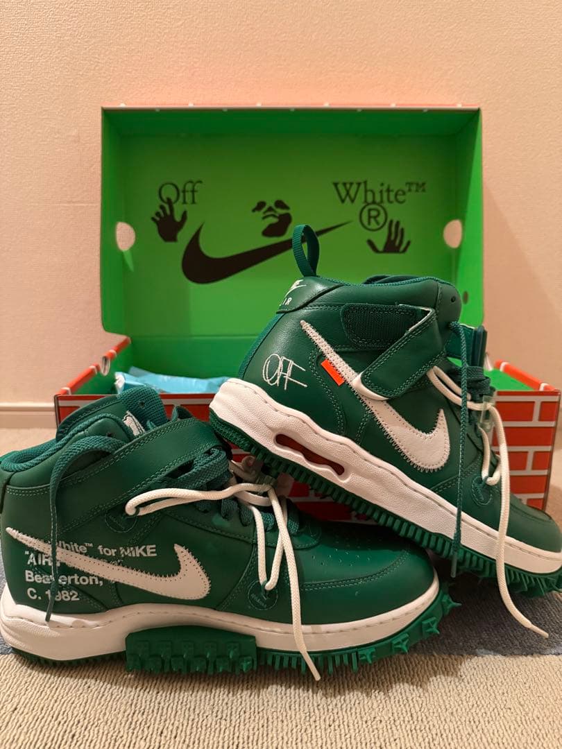 Off-White Air Jordan 1 グリーン Nike Air Jordan 1 Mid Lucky Green Black White DQ8423-301 Men's