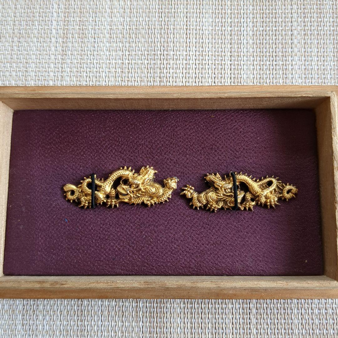 日本刀　目貫　刀装具（2） 目貫 金無垢二匹馬図目貫 (ME-020214)｜刀・日本刀の販売なら日本刀