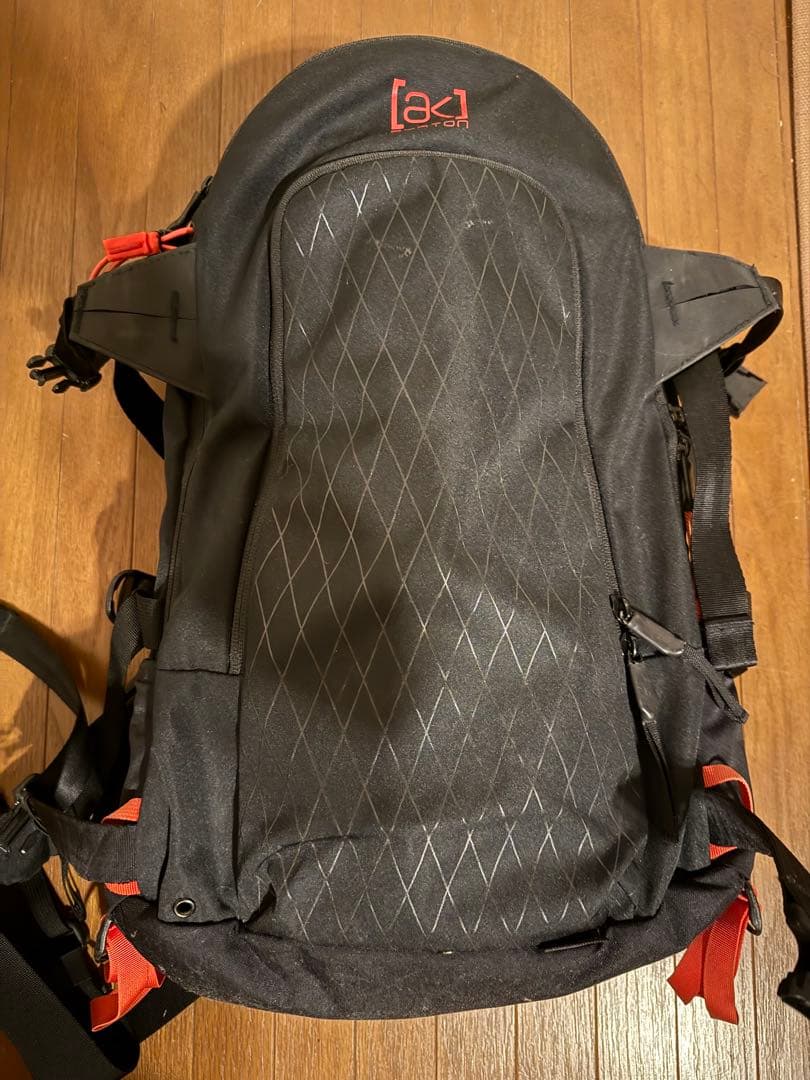 経年劣化無しBurton AK バックパック バックカントリー28L中の画像付き バートンのテクニカルパックを背負って、秋山を登る。 | GO OUT WEB