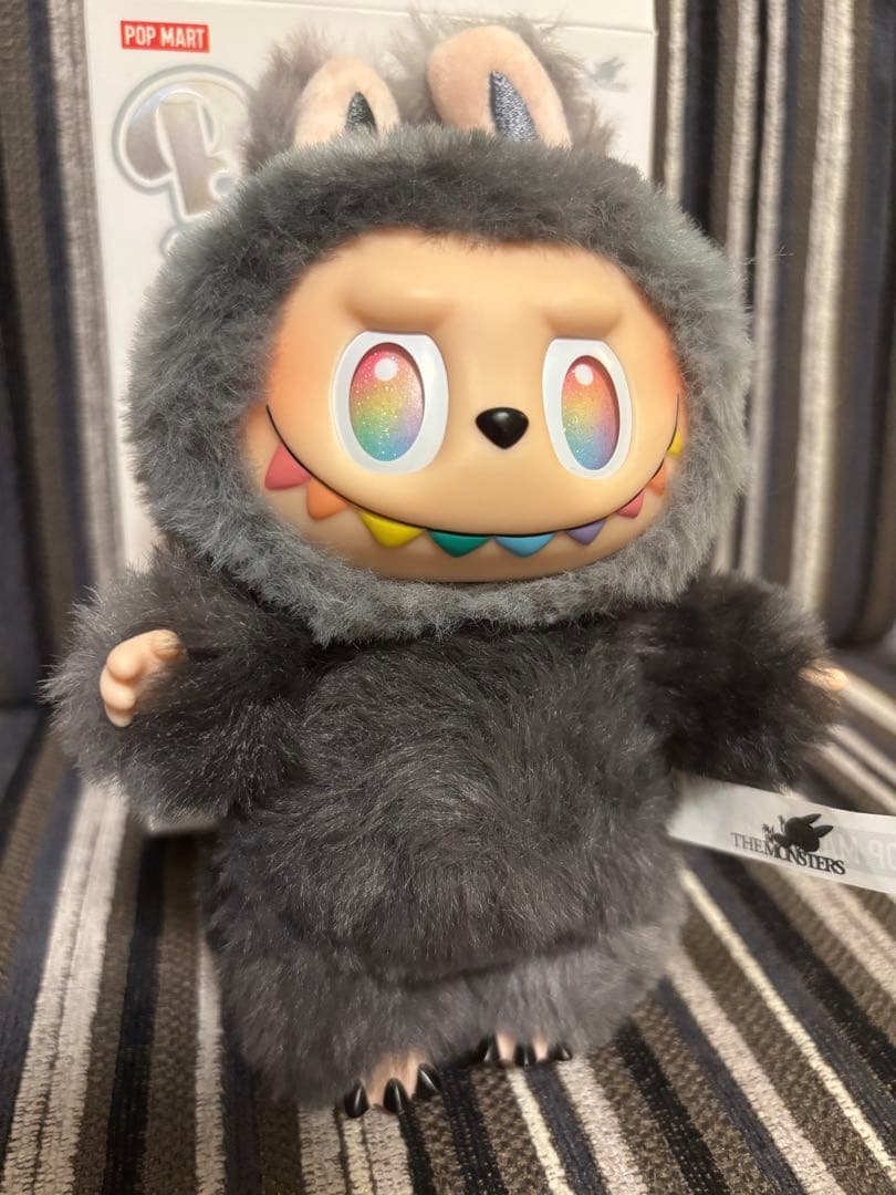 ゆ*み様 ラブブ　シークレット　頭と体別色　正規品