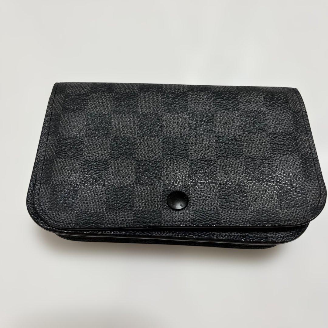 ゆきさま専用ルイヴィトン M6837 サンチュール ポシェット ゆきさま専用ルイヴィトン M6837 サンチュール ポシェット LOUIS