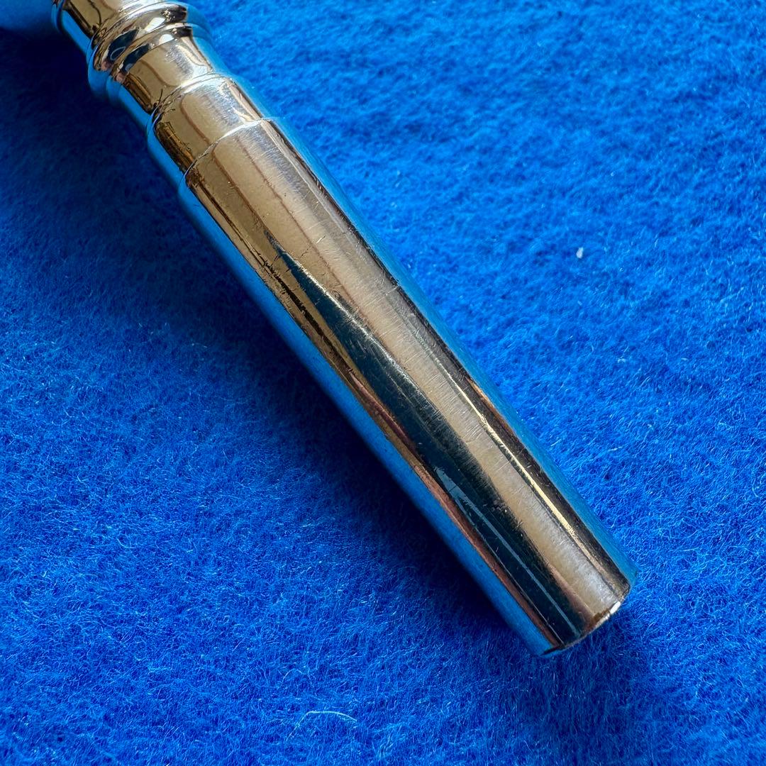 BACH CORP. 8C 旧刻印 - メルカリ