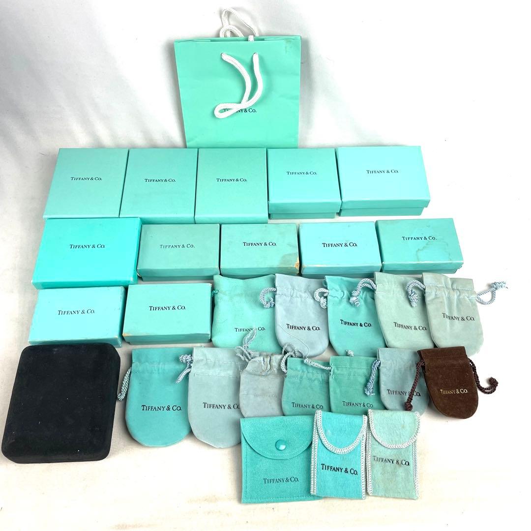 ティファニー アクセサリー ジュエリー ケース 保存袋 巾着 空箱 紙袋 29点 美品 ティファニー 巾着袋 空箱 10個セット 保存袋 アクセサリー入れ