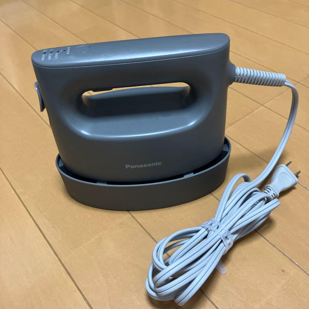 Panasonic NI-FS60A スチーマーアイロン 概要 衣類スチーマー NI-FS60A | アイロン・衣類スチーマー | Panasonic