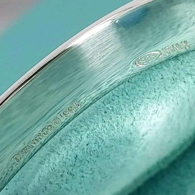 ヴァンテ様☆【TIFFANY&Co.】アトラス カフ バングル 1962 - メルカリ