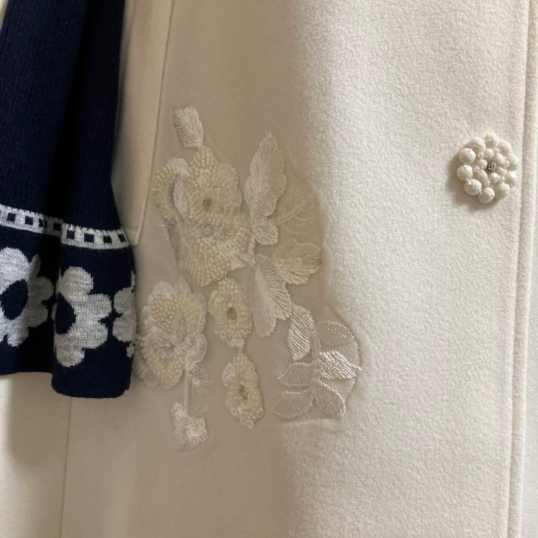 スーパービューティー☆44☆新品タグ付き スパンコール刺繍のポンチョ