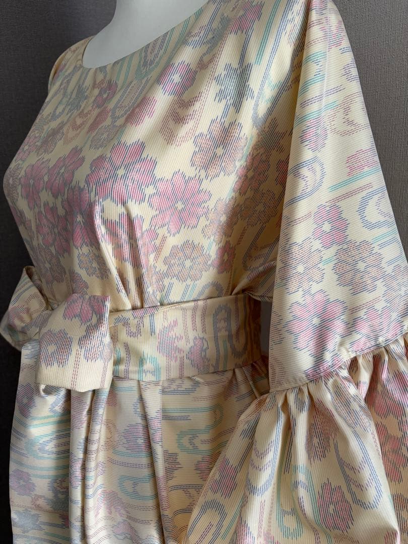 ☆着物リメイク☆ 色大島紬 フリル袖のゆったりワンピ 河面の桜 - メルカリ