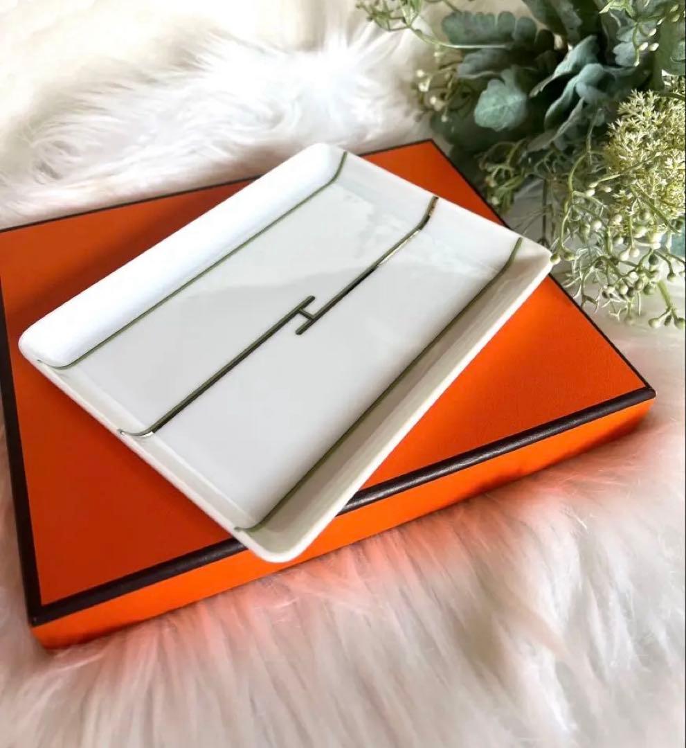 HERMÈS リズム スクエアプレート ホワイト×グリーン 箱・ショッパー付き 楽天市場】エルメス リズムの通販