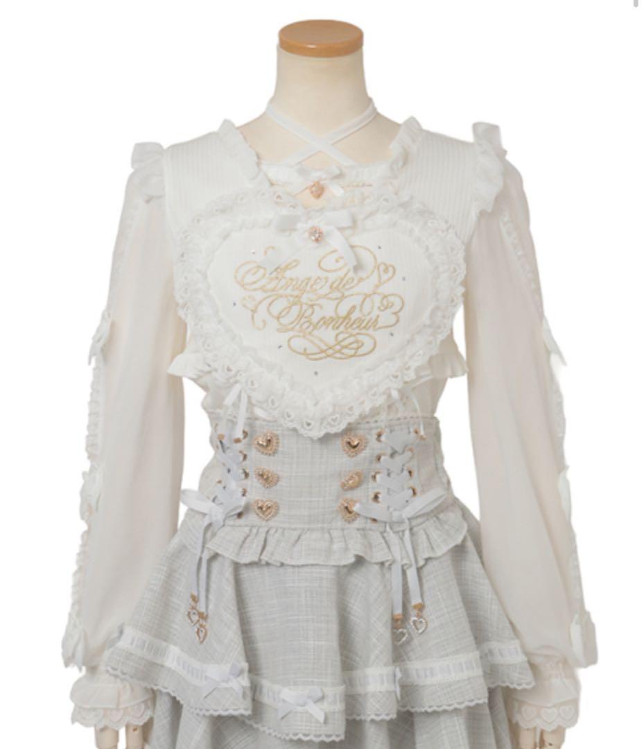 リズリサ　フリルハートリボンスリーブトップス　ホワイト 新着商品 ｜ LIZ LISA（リズリサ）公式通販 ｜ Tokyo Kawaii Life