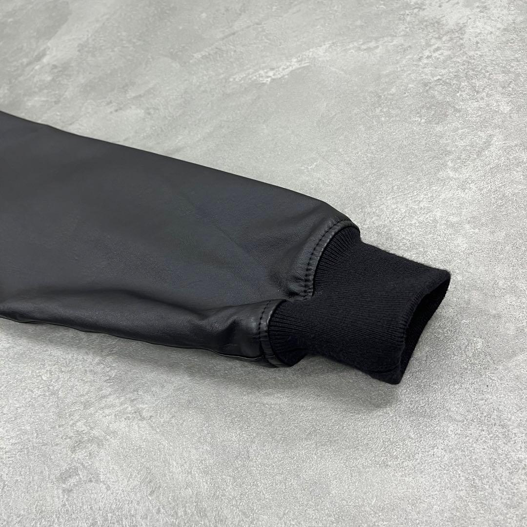 青山限定 A BATHING APE レザー シャークパーカー BAPE M - メルカリ