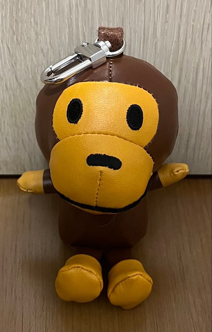 あ*り様 BAPE エイプ　ベビーマイロ 合成皮革　キーチェーン A BATHING APE® Baby Milo Rubber Keychain | Bape official website