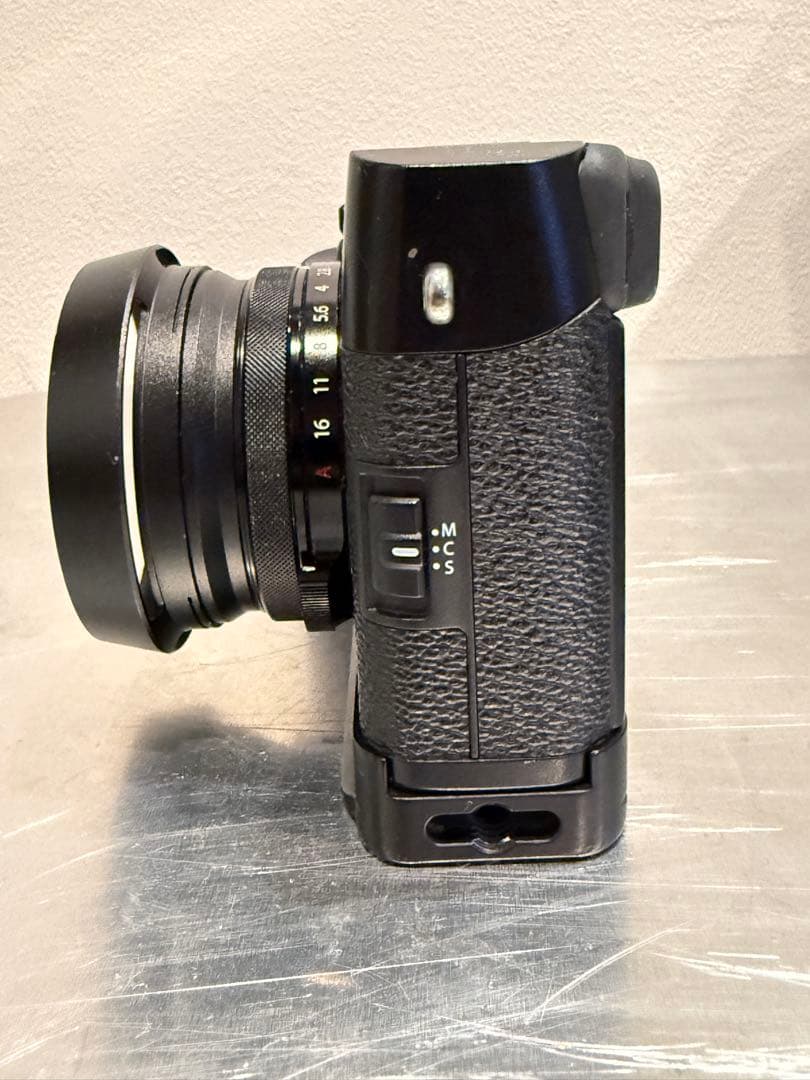 撮影可 一部難あり】FUJIFILM X100F 黒 シャッター8800回