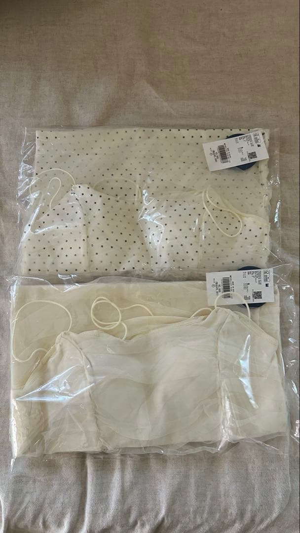 ローリーズファーム クッキーアンドクリーム　カップ付きキャミソール　ともね LOWRYS FARM（ローリーズファーム） キャミソール アソートギャザー