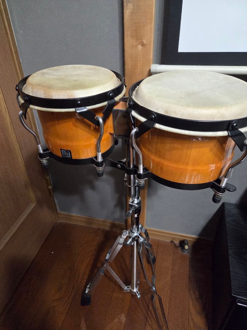 ボンゴ　スタンドセット 1456b05a9707c2a47a8dc7d5a6f78a