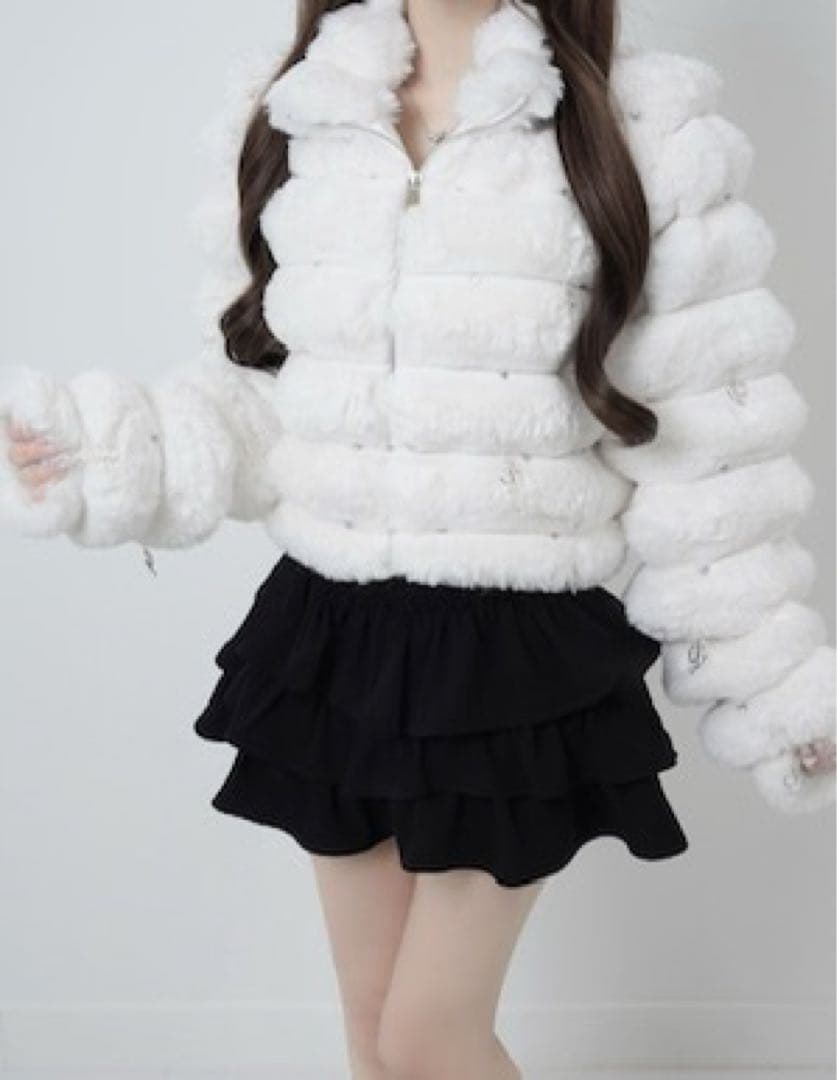 Lumignon bijou fur coat ホワイト アウター - メルカリ