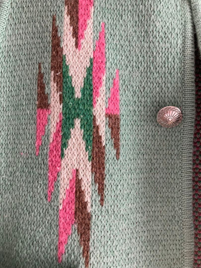 Geo Trowark（ジオトロワーク）saro別注チマヨ柄ニットベスト - メルカリ