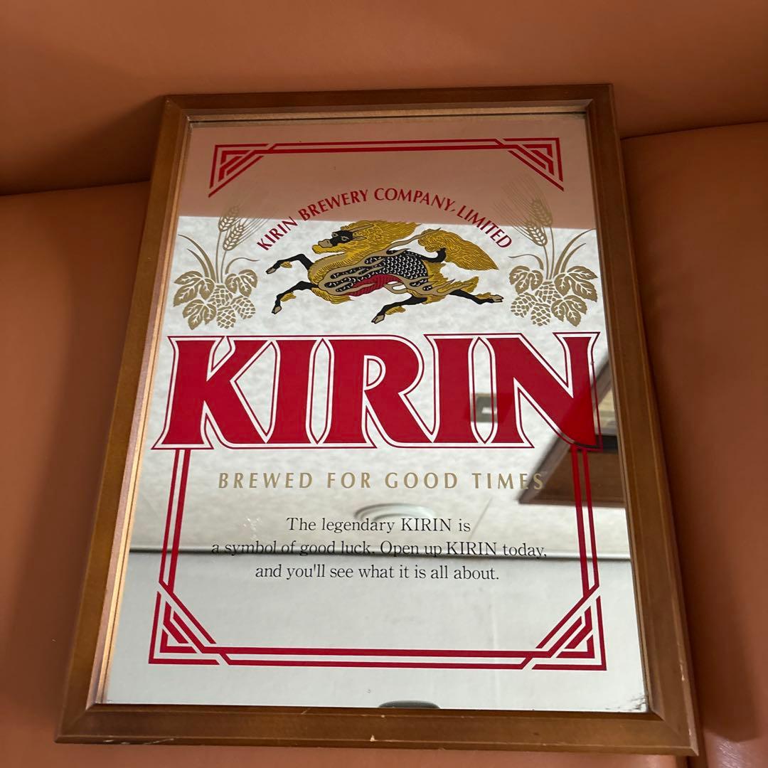 レア品キリンロゴ壁掛け鏡 2026年最新】キリンビール 鏡の人気アイテム - メルカリ