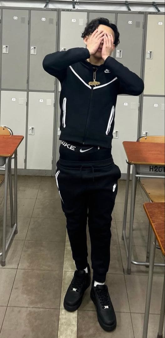 Tee Shyne着用 NIKEリフレクティブテックフリース 反射テック M - メルカリ