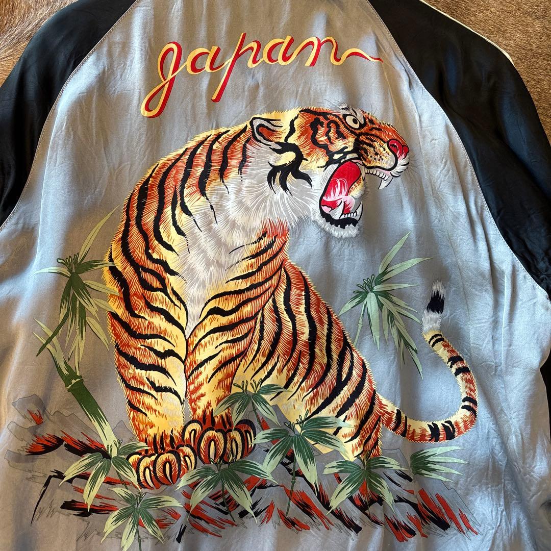 テーラー東洋 港商 SPIDER×ROARING TIGER TT15289 - メルカリ