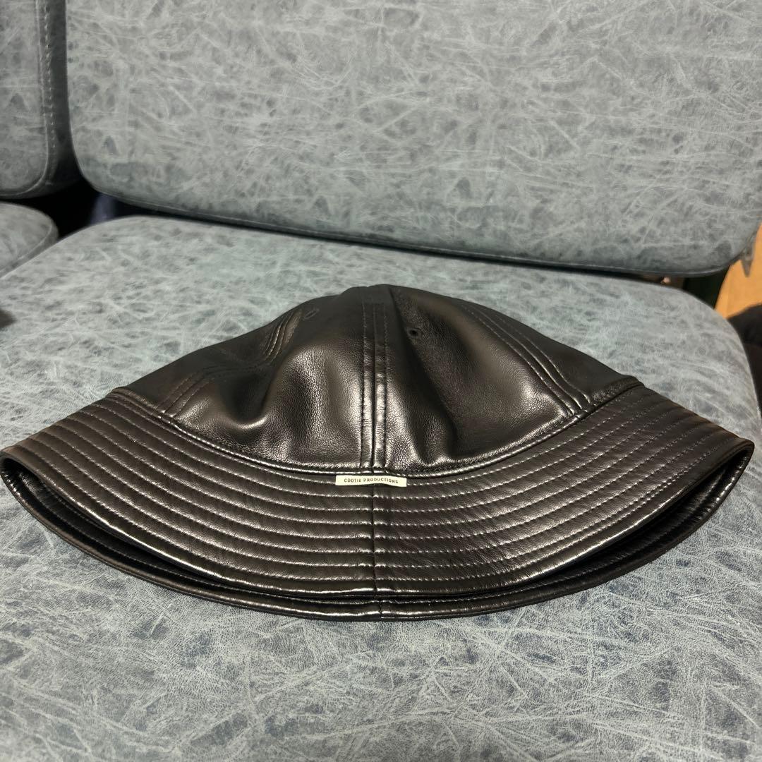 COOTIE PRODUCTIONS レザー バケットハット クーティー 黒 - メルカリ