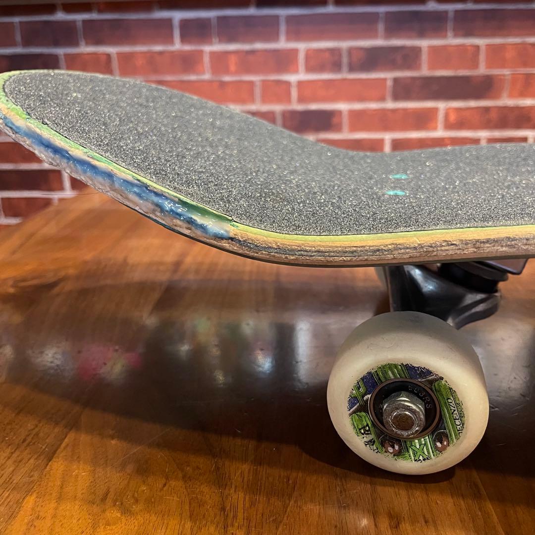 ファッキンオーサム スケボー 8インチ ベンチャー Xフォーミュラ