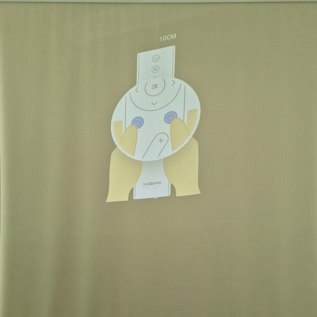 XGIMI Halo 純正スタンド付 ポータブルプロジェクター 初期化済 - メルカリ