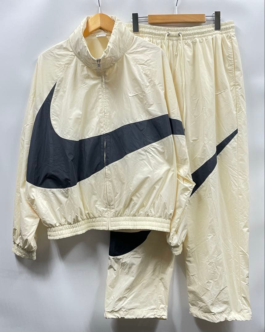 【U88S】　ナイキ NIKE SWOOSH WVN セットアップ NIKE（ナイキ）の「《セットアップ対応商品》ナイキ スウッシュ メンズ