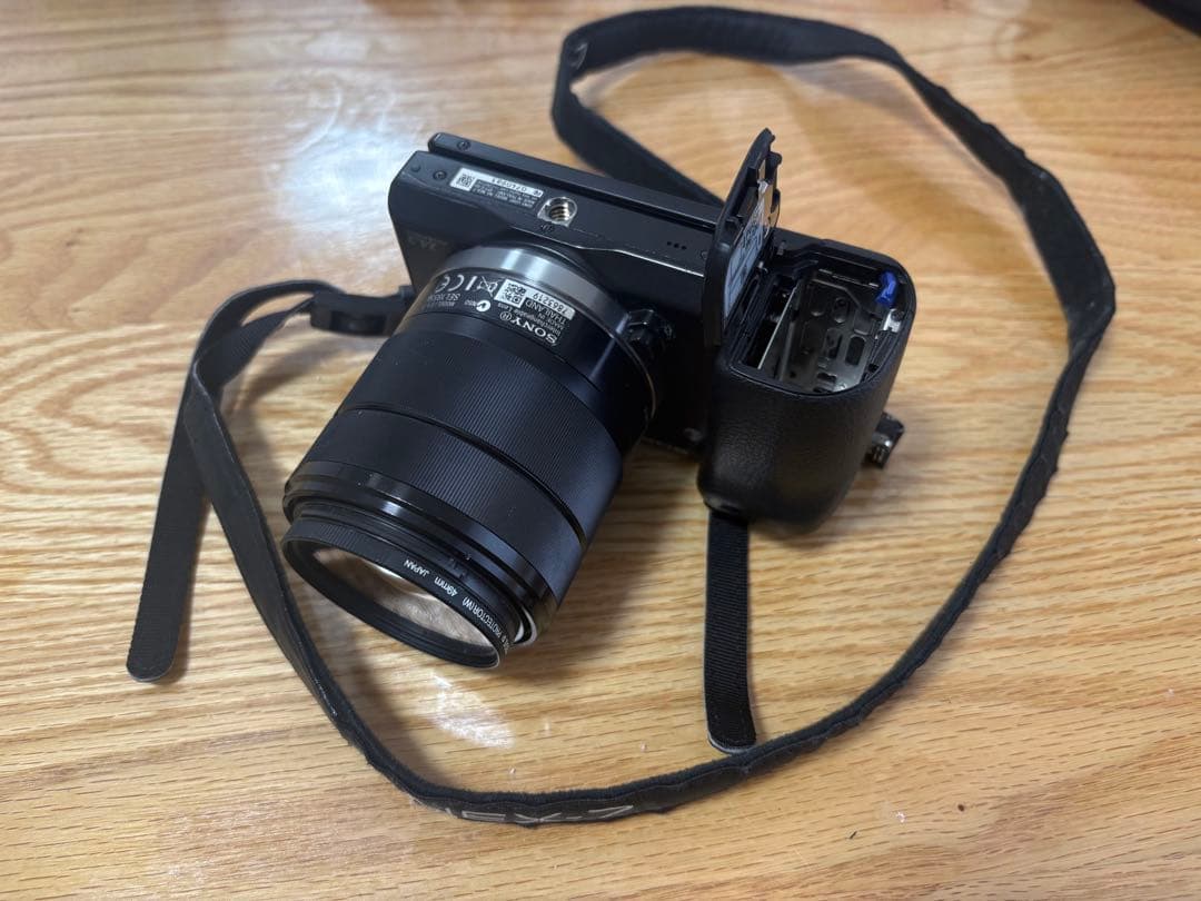 SONY α (Alpha) NEX-7 ミラーレス一眼カメラ Amazon | SONY ミラーレス一眼カメラ α NEX-7 ズームレンズキット