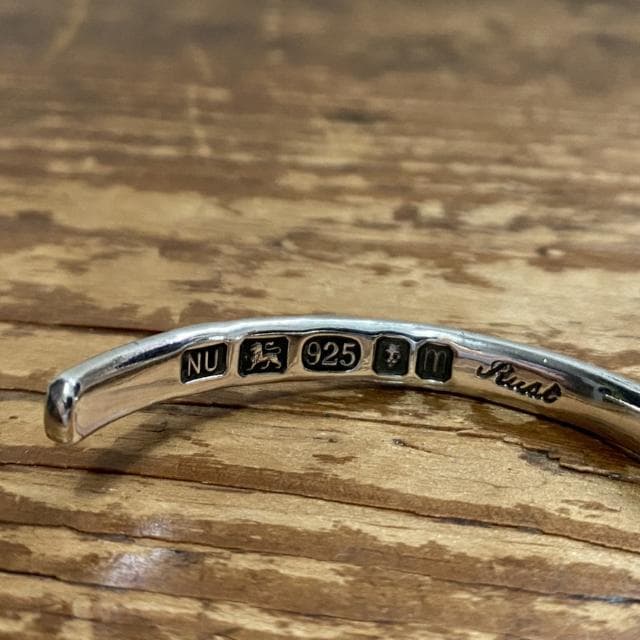 ラスト Rust made in England 2ホールマーク バングル - メルカリ