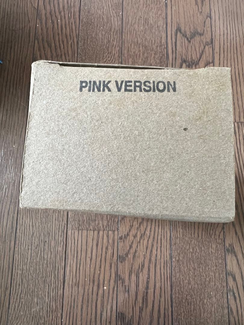 初期KAWS Accomplice PINK EDITION ピンク 新品未開封 - メルカリ
