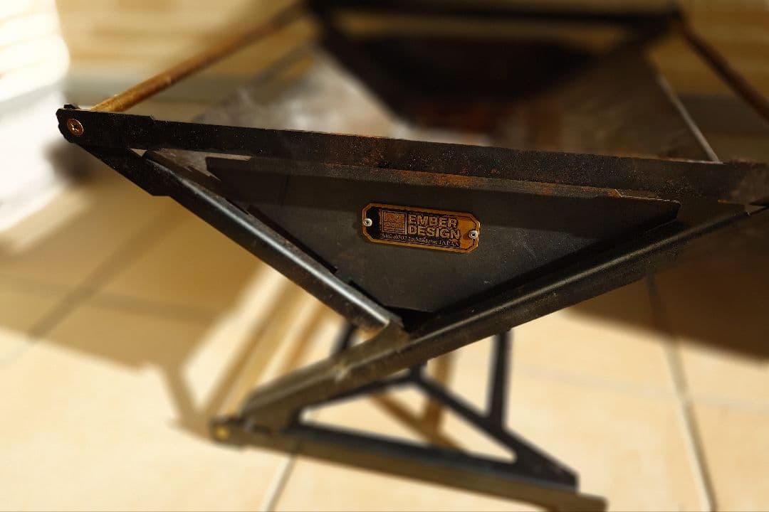 EMBER DESIGN CALM FLAME 焚き火台 CALM FLAME】焚き火台（ロストルセット） | emberdesign