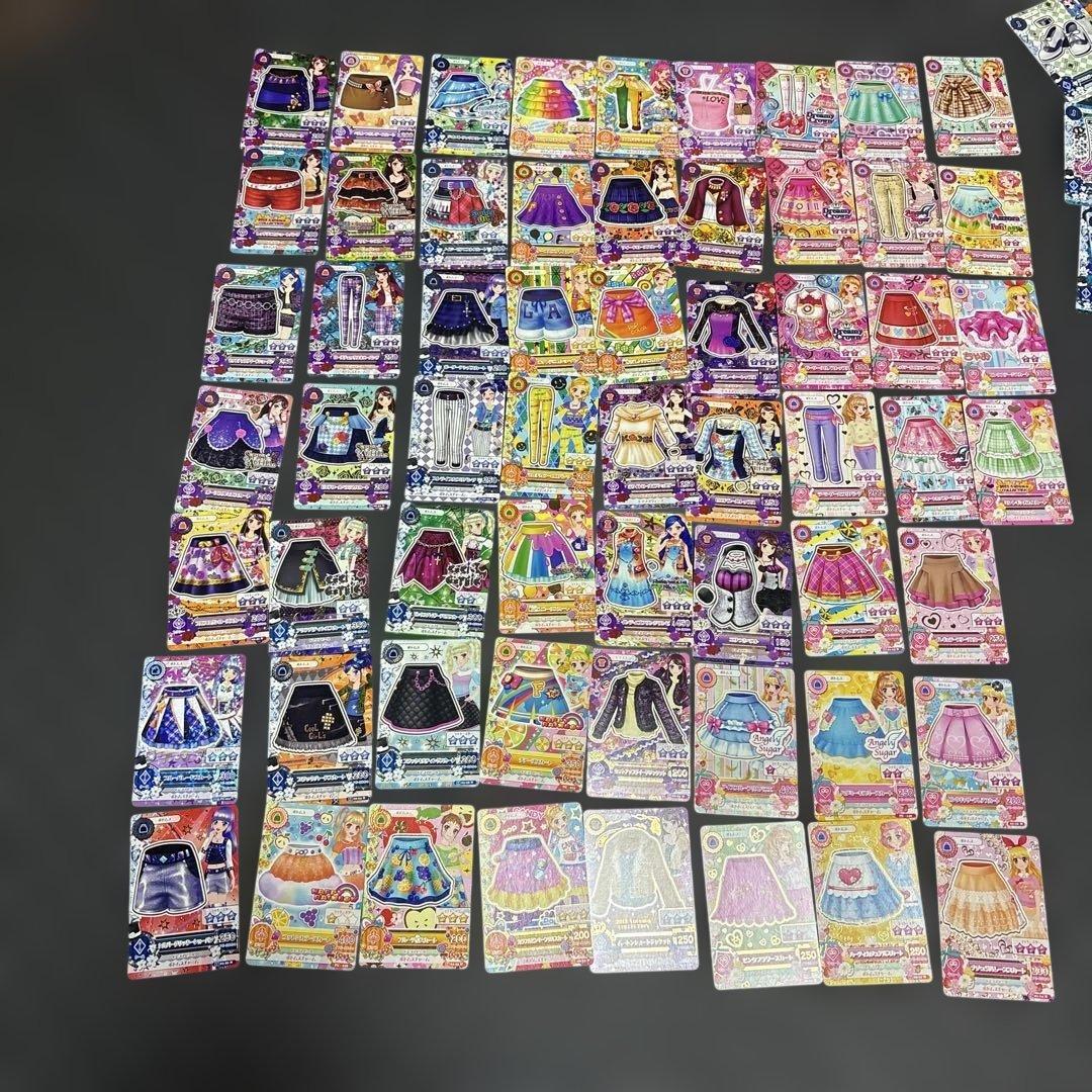 アイカツカードまとめ売り 約200枚ぐらい - メルカリ