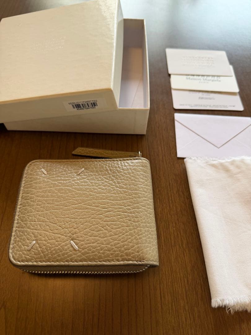 メゾンマルジェラ2つ折り財布 楽天市場】Maison Margiela メゾン マルジェラ Bi-Fold Wallet 二