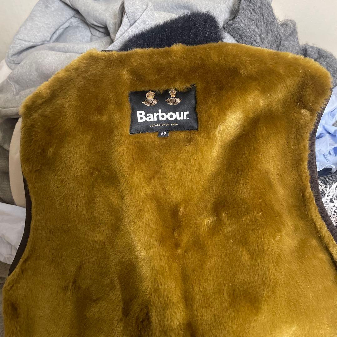 Barbour ファーベスト　ボアライナー　38 Barbour（バブアー） MLI0035 フロントジップ FUR LINER（ファー